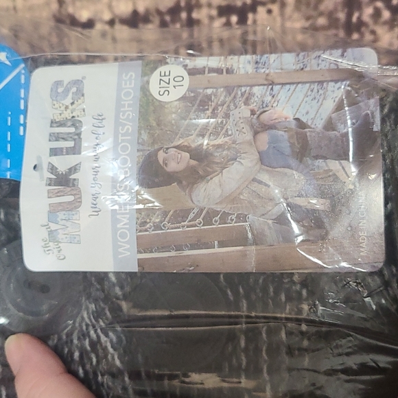 Muk Luks Oxford Liza Boots - Picture 7 of 7